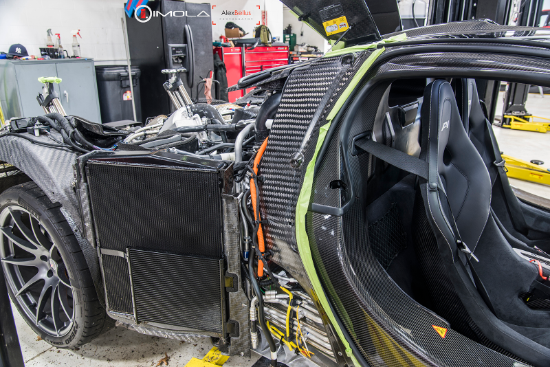 Illustration for article titled The McLaren P1 Like You've Never Seen It Before: Taken Apart